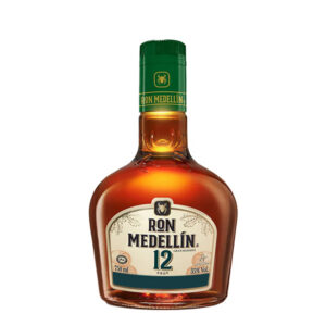 Medellín Ron Añejo 12 Años 750 ml.
